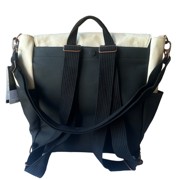 Petunia Pickle Bottom Pathway Diaper bag - Picture 3 of 14